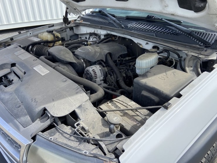 2005-chevrolet-silverado-2500hd-image-30