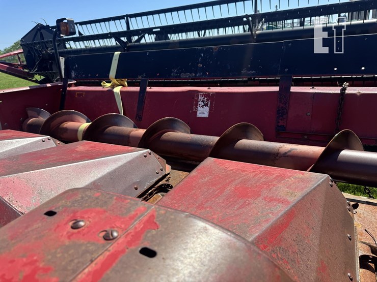 case-ih-1083-image-6