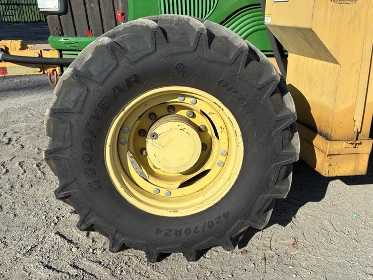2005-john-deere-7220-image-5