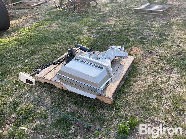 chrysler-55-boat-motor-image-3