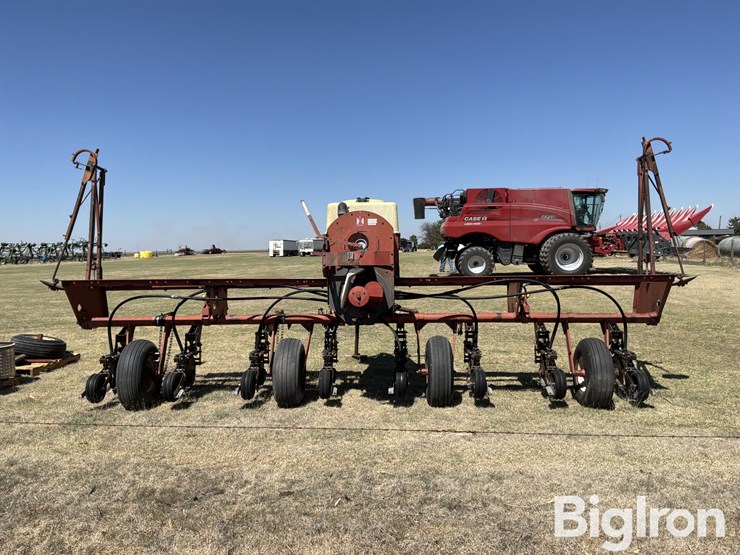 international-400-image-6