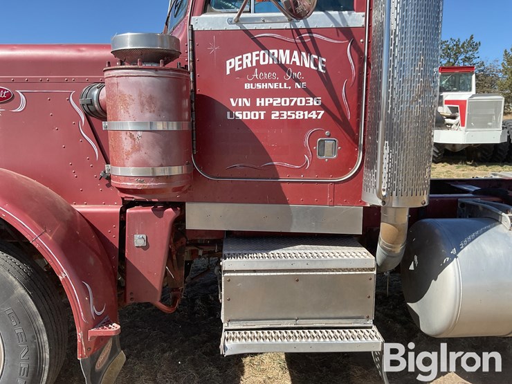 1987-peterbilt-359-image-14