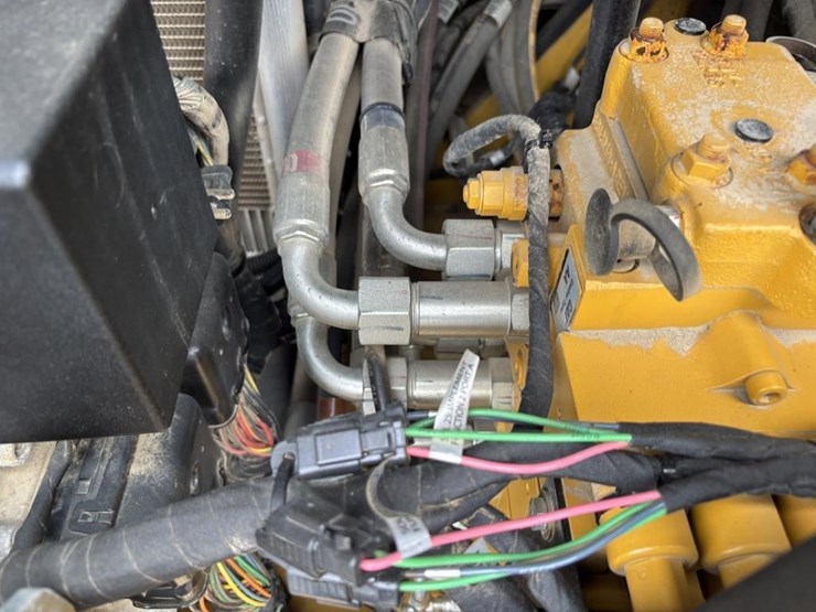 2020-caterpillar-308cr-image-48