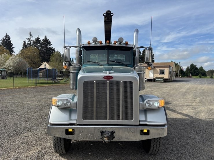 2018-peterbilt-367-image-8