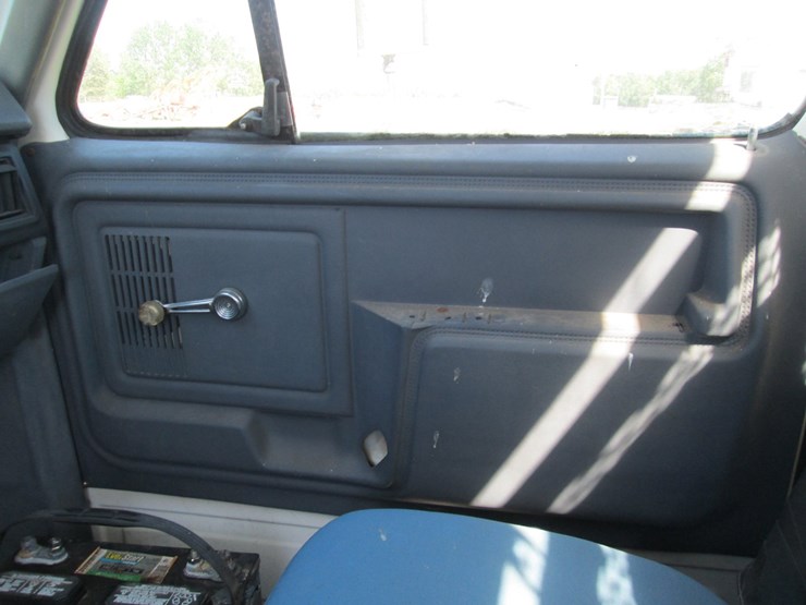 1986-ford-f350-image-23