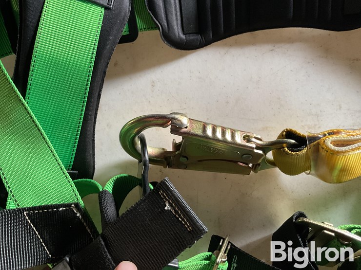 safety-gear-image-11