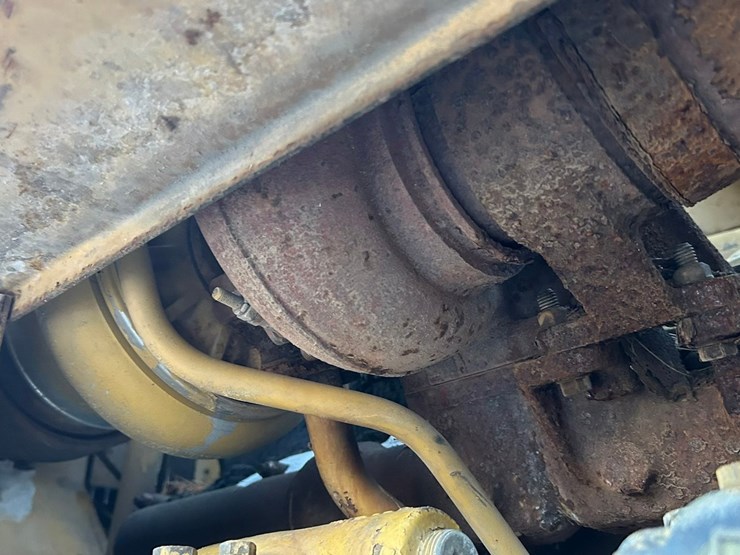 caterpillar-826c-image-37