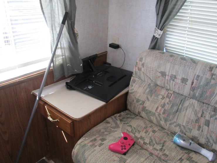 #36783-•-2000-fleetwood-mallard-19'-t/a-5th-wheel-travel-trailer-1ef5h2625y4083848-image-34