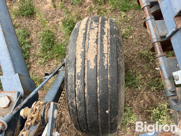 crustbuster-dd49x8-grain-drill-image-20