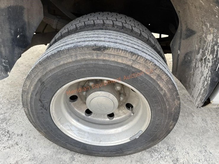 2004-ford-f450-lariat-image-23