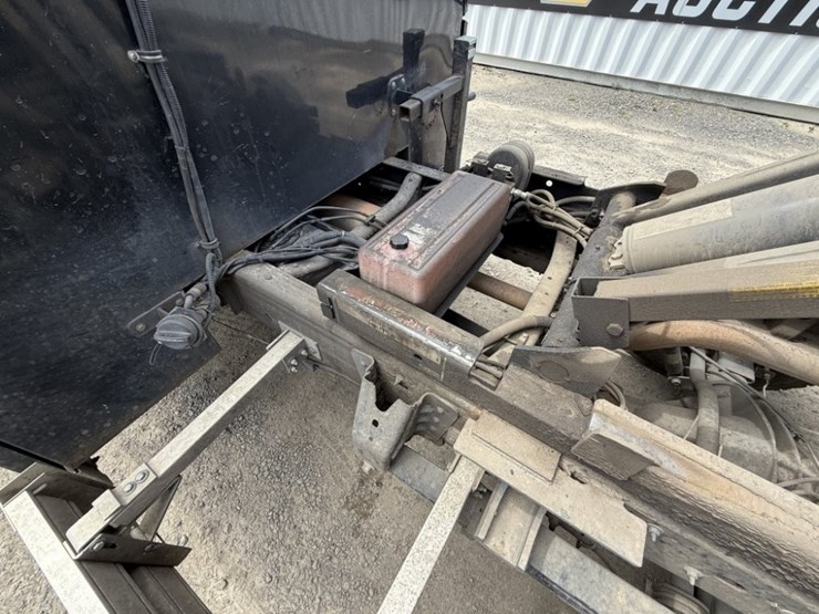 2013-liftmoore-3200ree-image-30