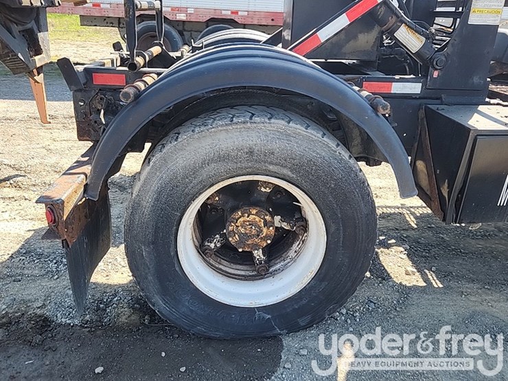 1989-international-4900-image-9