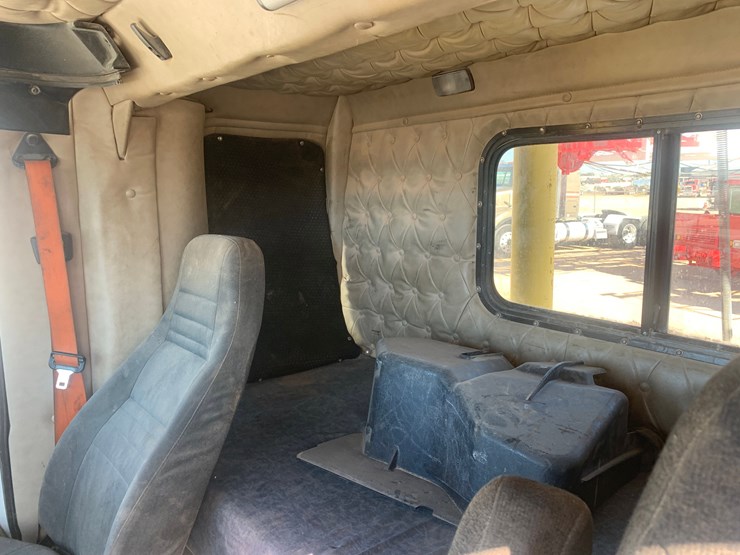 2012-western-star-4900-image-13