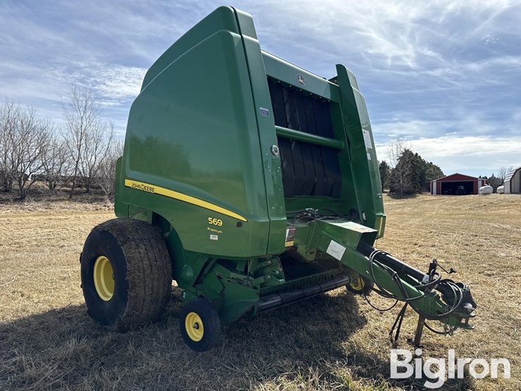 2016-john-deere-569-premium-image-3