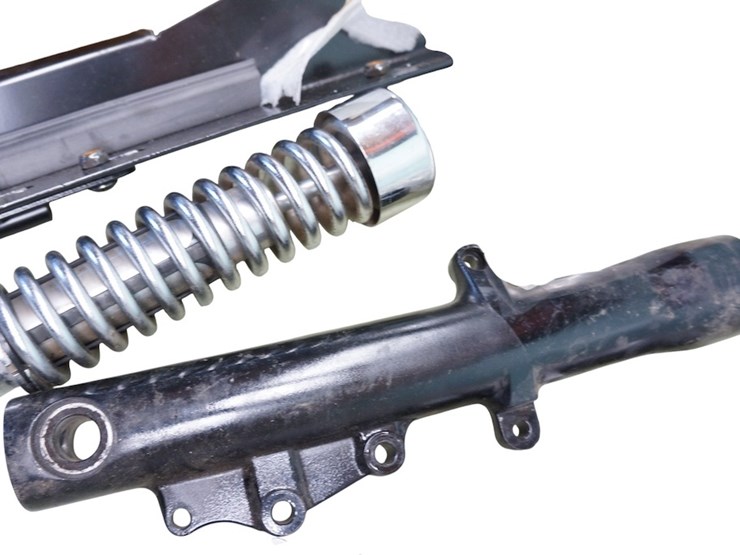 japanese---kawasaki,-honda,-etc…-miscellaneous-parts-lot-image-3