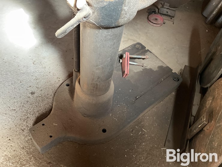 champion-20”-camelback-drill-image-20