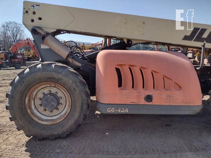 2004-jlg-g6-42a-image-19