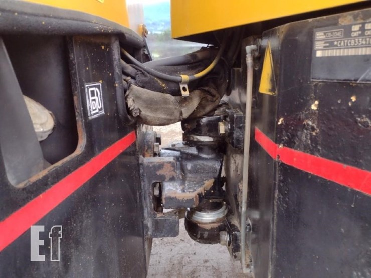2006-caterpillar-cb-334e-image-11