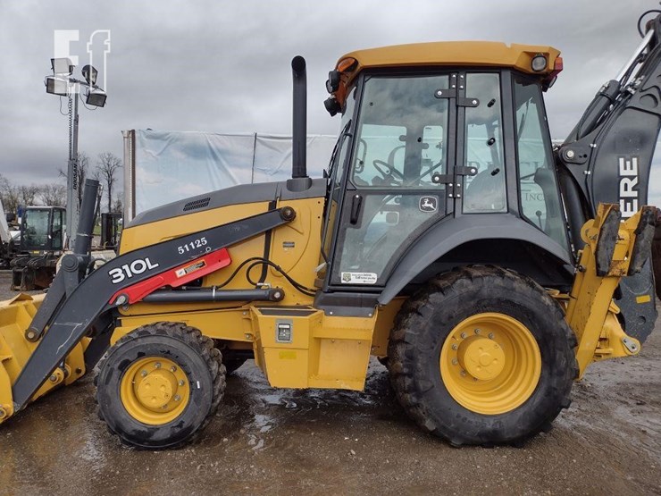 2020-deere-310l-image-12