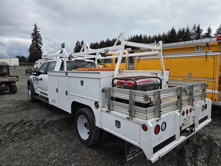 2020-ford-f550-image-4