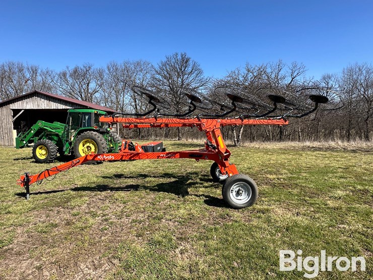 2023-kubota-ra210cr-image-8