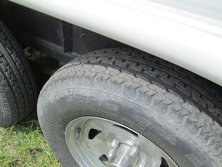 #36745-•-2011-forrest-river-stealth-24'-t/a-travel-trailer-4x4tsfw22bc009247-image-8