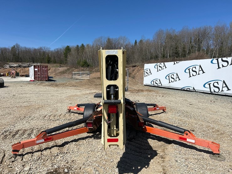 2010-jlg-t500j-image-4