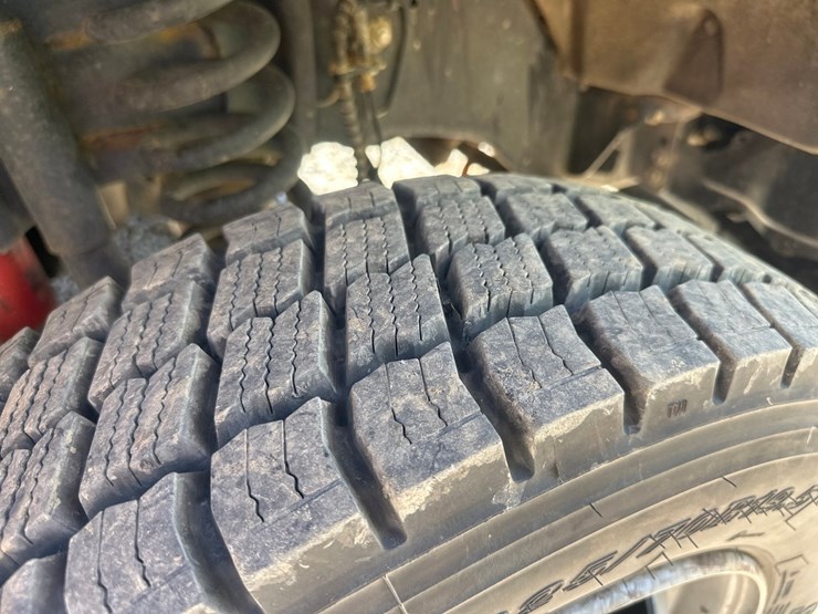 2019-ford-f550-image-56