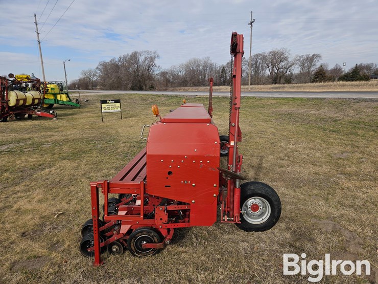 case-ih-5400-image-4