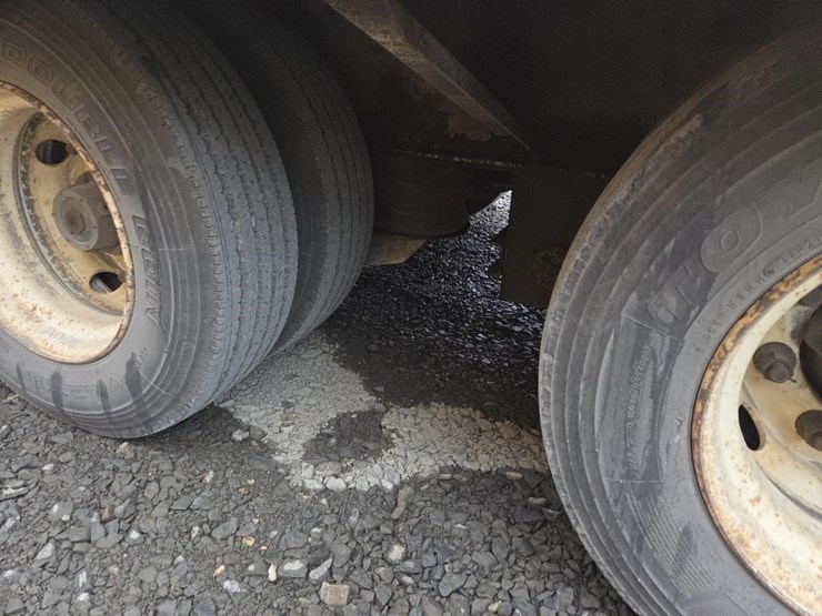 2007-trailking-tk70ht-533-3-axle-drop-deck-trailer-image-9