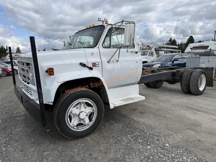 1987-gmc-6000-image-2