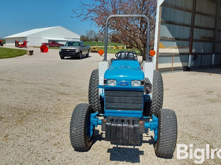 1996-ford-1320-image-2