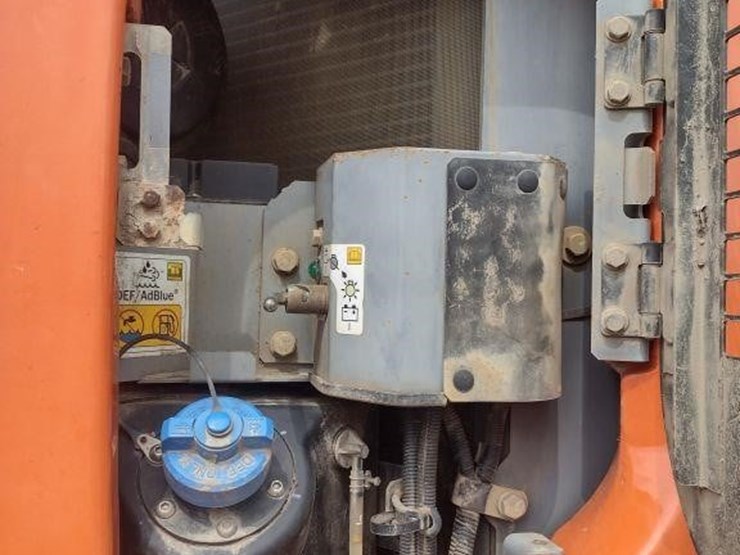 2018-hitachi-zx135us-6-image-29