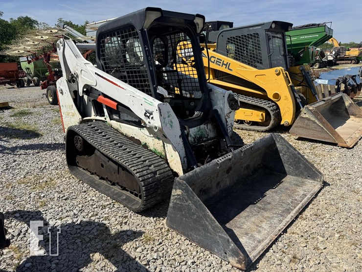 2014-bobcat-t590-image-3