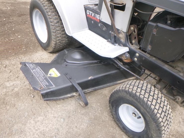 sears-craftsman-gtv/16-lawn-mower-image-10