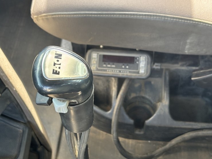 2022-international-hx520-image-35