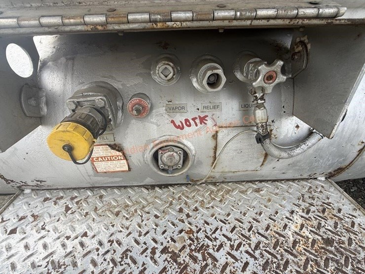 1987-gmc-6000-image-39