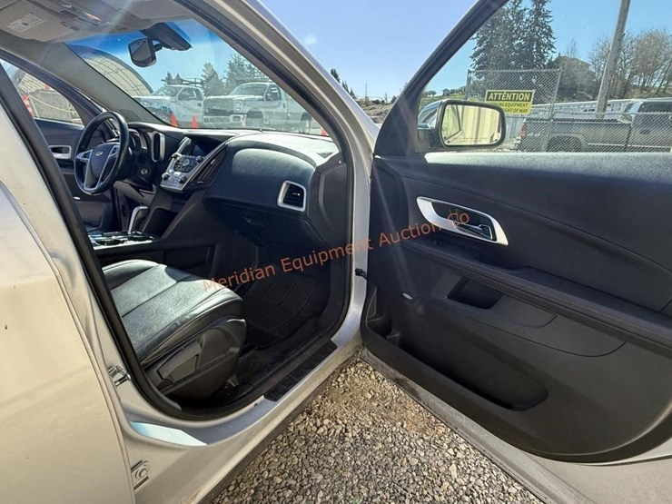 2010-chevrolet-equinox-lt-image-28