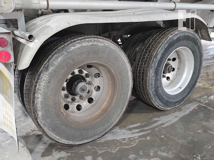 1983-trailmaster-tanker-image-16