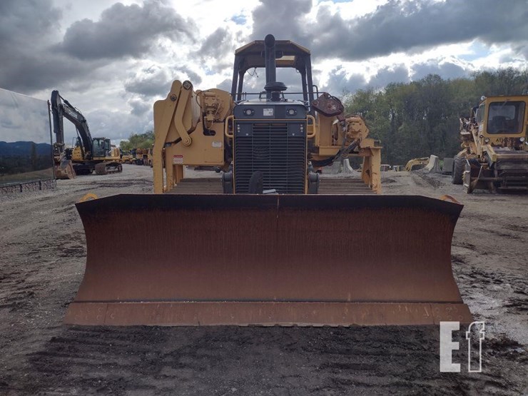 2013-deere-700k-lgp-image-2