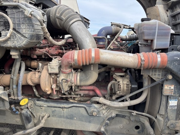 2019-kenworth-t880-image-18