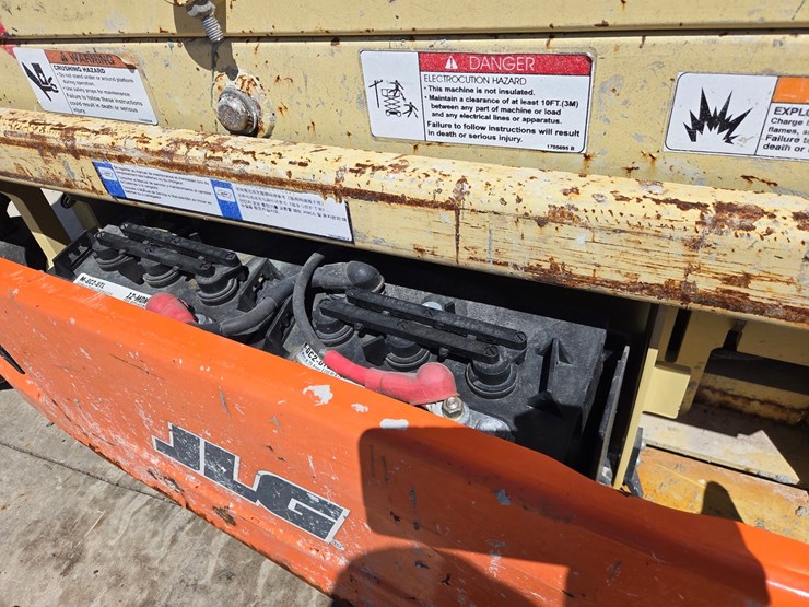 2017-jlg-1930es-image-14