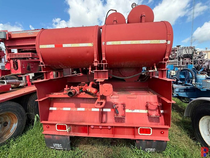 western-rough-rider-1000-hp-10k-triplex-double-pump-trailer-image-13