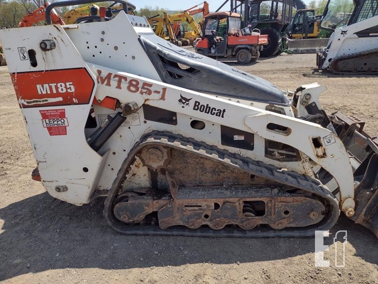 2020-bobcat-mt85-image-21