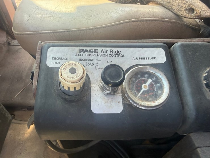 #1119-•-1990-international-navistar-paystar-5000-26'-flat-bed-truck-image-60