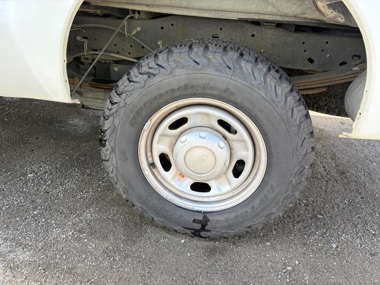 2011-ford-f250-image-5