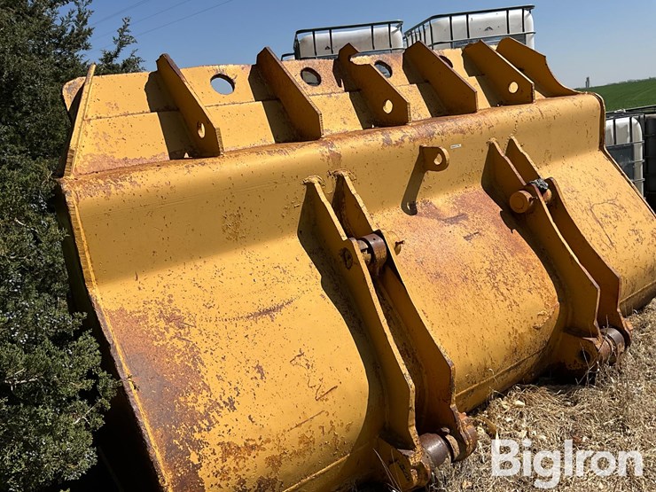 caterpillar-988-image-6