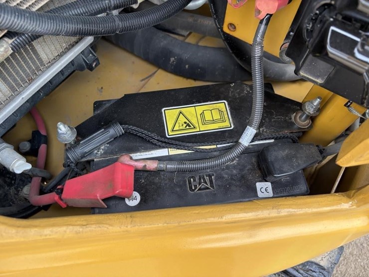 2020-caterpillar-308cr-image-54