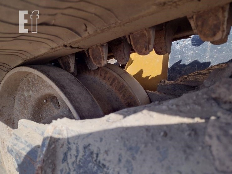 2023-deere-333g-image-15