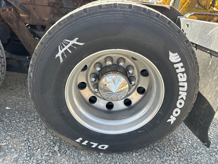 1999-kenworth-t600-image-114